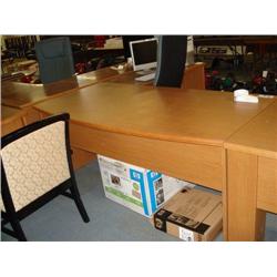 Oak Bow Front Executive L-Shaped Desk