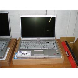 Compaq Presario V2000 Wide Screen Notebook