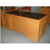Image 1 : Oak Inlay Executive Traditional Desk