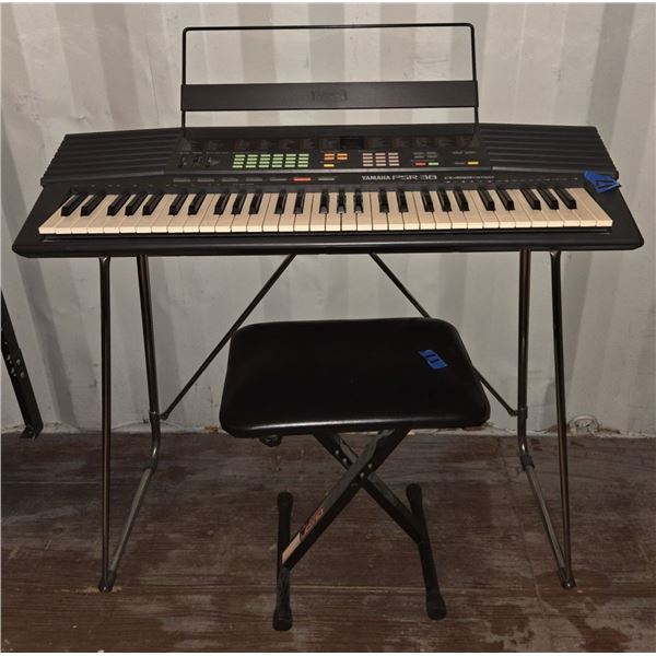 Yamaha PSR-38 "Bassystem" Keyboard + Stool