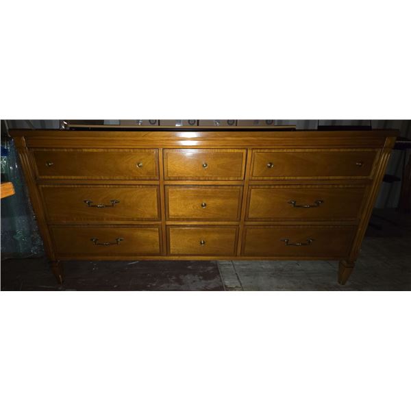 Pepplers Fine Furniture 9 Drawer Bedroom Dresser With Removable Mirror