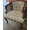 Image 2 : Wooden Arm Chair With Floral Pattern Upholstery
