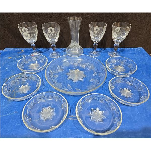 Crystal Bundle Including 4 Old Country Roses Royal Albert Stemware
