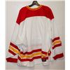 Image 2 : BRAND NEW WITH TAGS XXL MADE IN CANADA HOME HARDWARE