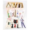 Image 1 : LARGE LOT OF VINTAGE SEWING PATTERNS