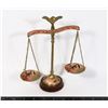 Image 1 : ANTIQUE STYLE MINI BRASS HOME DECORATIVE SCALE