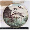 Image 2 : "CANVASBACKS IN MARCH" VINTAGE COLLECTORS PLATE