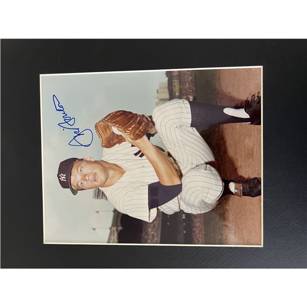 NY Yankee James Bouton signed matted photo