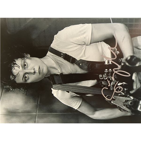 Aliens Sigourney Weaver signed movie photo