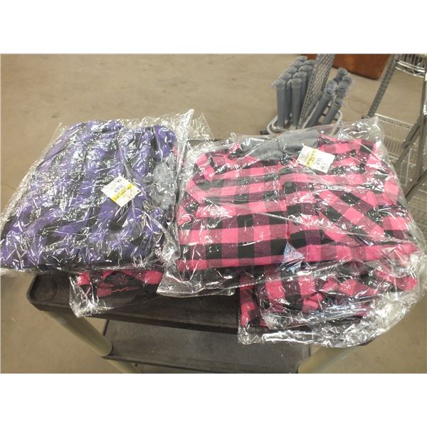 5 Kids XX Small 4T Hoodies