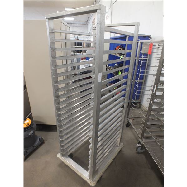 Baker Tray Rack On Wheels