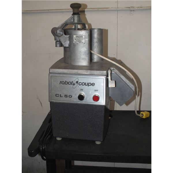 Roboto Coupe w/ Attachment & Blades