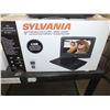 Image 2 : Sylvania 9" Portable DVD Player