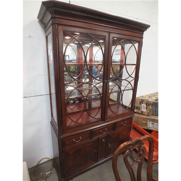 Dinning Room Table w/ 6 Chairs & China Cabinet