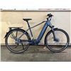 Image 1 : VELO ÉLECTRIQUE GEPIDA ALBOIN CURVE XT 10 - CADRE HAUT, 52CM, PRIX REG. 4595$