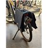 Image 2 : ENS. DE SACCOCHE DOUBLE BASIL URBAN FOLD