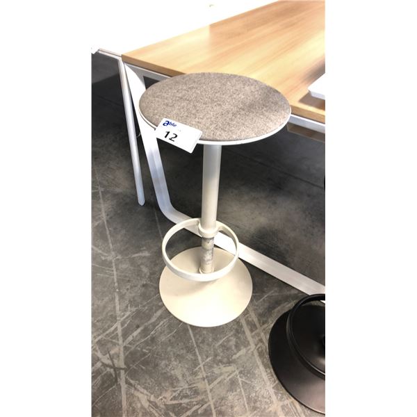 GREY/BEIGE ROUND BARSTOOL