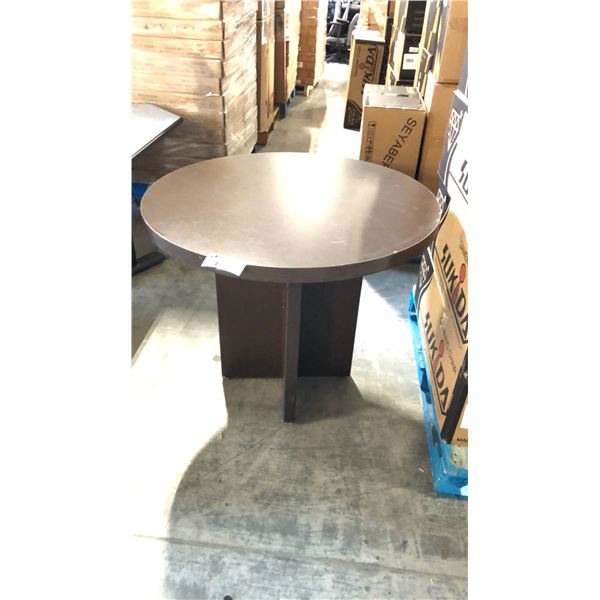 DARK WOOD 36" ROUND TABLE