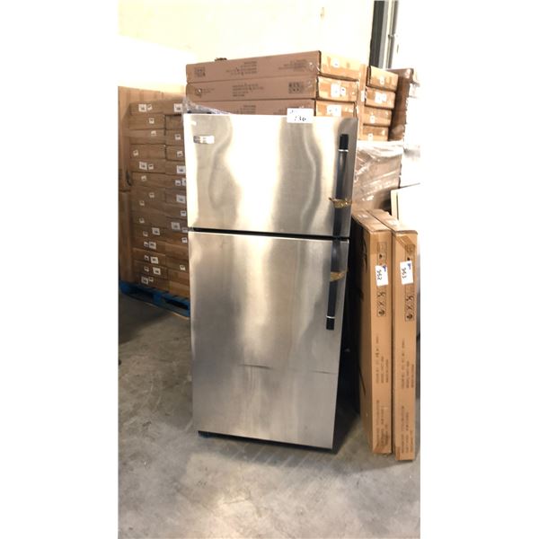 FRIGIDAIRE SS FRIDGE/FREEZER 28X31X65H 