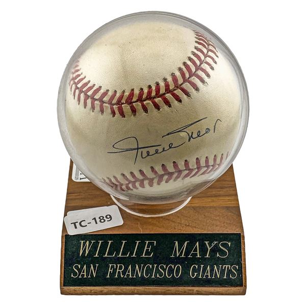 Willie Mays Signed Baseball Giants w/ Certificate