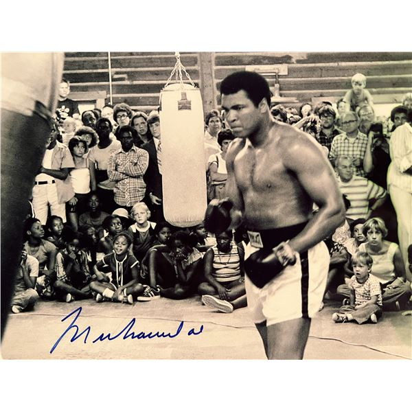 Muhammad Ali signed photo