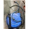 Image 2 : Blue Air Hose Compressor for Wheels