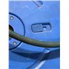 Image 3 : Blue Air Hose Compressor for Wheels