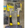 Image 3 : Shelf of assorted NEW tools - includes 2 SHOPRO ergonomic hammer tacker / ROK hollow punch set etc