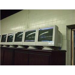 5 - Viewsonic  17  Crt  Monitors