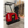 Image 2 : Raymond Dockstocker - model: 410-30TT - Excellent Condition (6175HD hrs)
