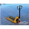 Image 2 : 3000 KG. INDUSTRIAL PALLET JACK