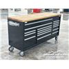 Image 2 : 6 FT. 16 DRAWER ROLLING WORKBENCH