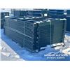 Image 1 : (22) 9.5 FT. LIVESTOCK PANELS