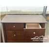 Image 8 : (5) PCS WOODEN BEDROOM SET