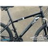 Image 12 : 26 IN. DEVIANT MOUNTAIN BIKE