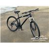 Image 4 : 26 IN. DEVIANT MOUNTAIN BIKE