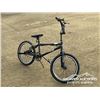 Image 2 : DEVIANT TRICK BIKE