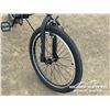Image 9 : DEVIANT TRICK BIKE