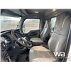 Image 8 : 2017 KENWORTH T880 TRI DRIVE LOG TRUCK