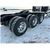 Image 51 : 2016 PETERBILT 367 TRI DRIVE SLEEPER TRUCK TRACTOR