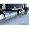 Image 65 : 2016 PETERBILT 367 TRI DRIVE SLEEPER TRUCK TRACTOR