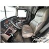 Image 8 : 2016 PETERBILT 389 T/A SLEEPER TRUCK TRACTOR