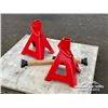 Image 3 : (2) 12 TON JACK STANDS