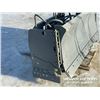 Image 8 : HYDRAULIC SKID STEER SNOW BLADE