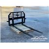 Image 2 : 6 FT. SKID STEER PALLET FORKS