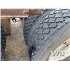Image 26 : 1994 SUPERIOR 53 FT. TRIDEM HAYRACK LOG TRAILER
