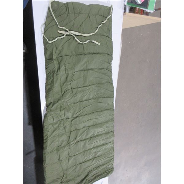 Cold Weather Insulated Outer Sleeping Bag