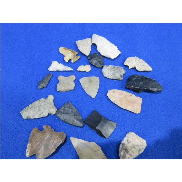 19 Native American Arrowheads (Chips and Pieces)
