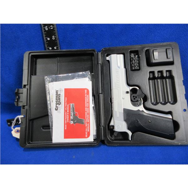 Crosman Model 1008 Repeatair CO2 Pellet Pistol in 177 Cal.