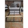 Image 1 : *King Size Bed Frame 73'' x 78''